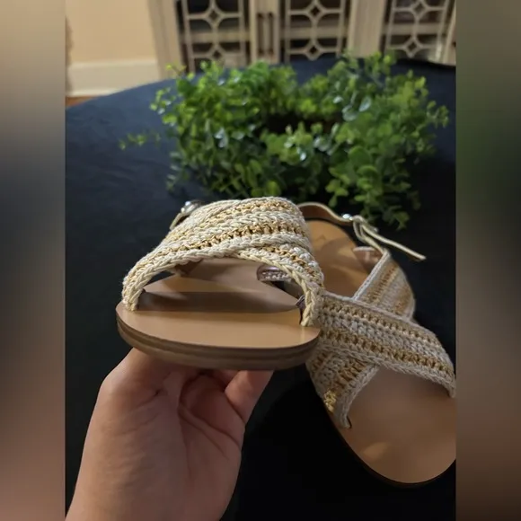 Marc Fisher Lonnie Flat Woven Sandal Ivory NWOB