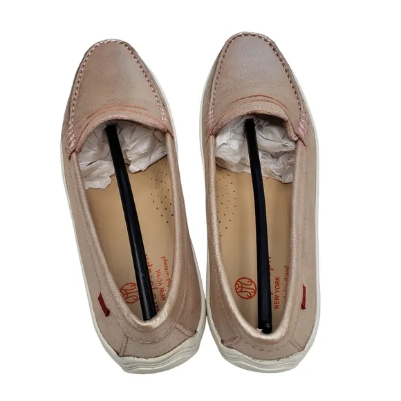 Marc Joseph | NIB Union St Rose Grainy Glimmer Leather Glam Loafers Girl's 5.5