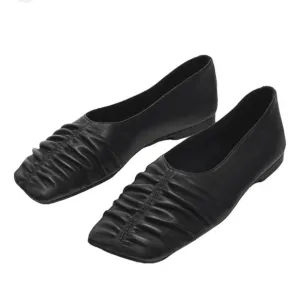 Massimo Dutti NWOT black leather ballet flats