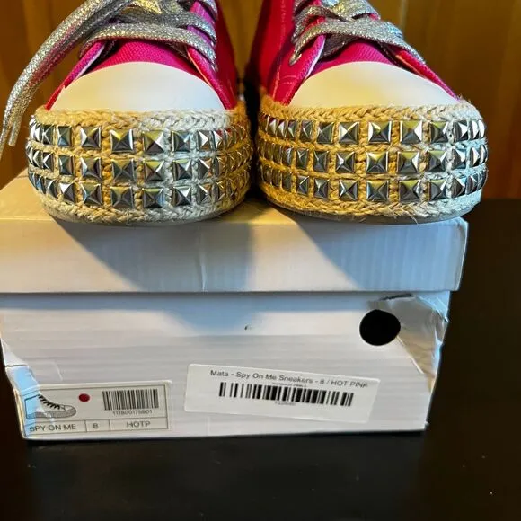 Mata‎ Sz 8 pink studded high top sneakers NIB