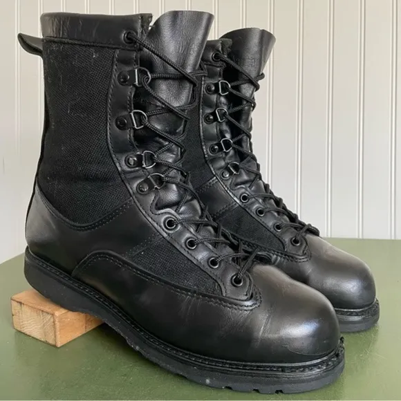 Matterhorn D MATT 8&quot; Xtra Wide Steel Toe Insulated Leather Mining/Work Boots