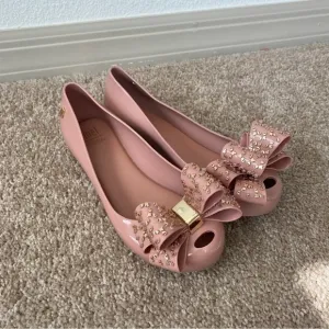 Melissa | Girl's Ultragirl Sweet XVI Luxe Bow Ballet Flats Size 3 Pink Gold