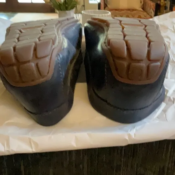 Men's Blue Born Leather Loafers.  Size 11.5, as new, mint condition.