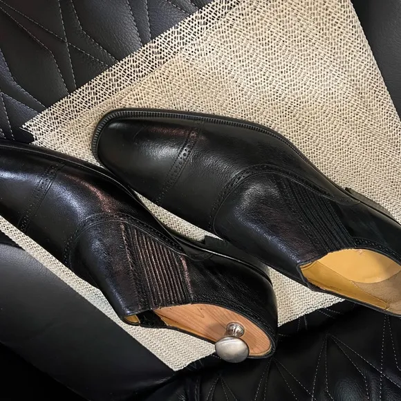 Men's Brown and Black Leather Loafers