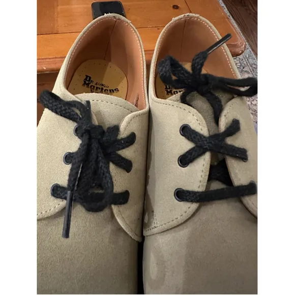 Men's Dr. Martens 1461 Beige loafers
