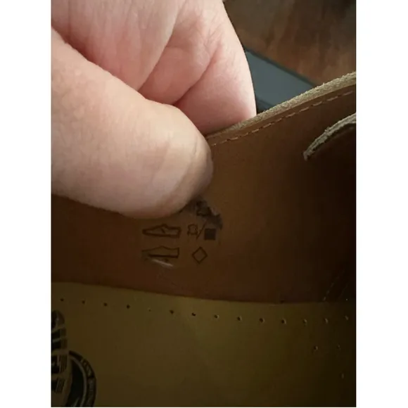 Men's Dr. Martens 1461 Beige loafers