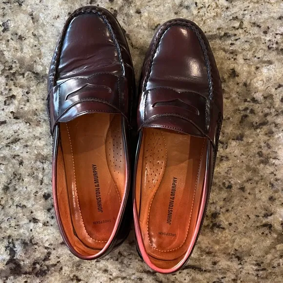 Men’s Johnston &amp; Murphy Burgundy Loafers, Size 10.5