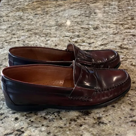 Men’s Johnston &amp; Murphy Burgundy Loafers, Size 10.5