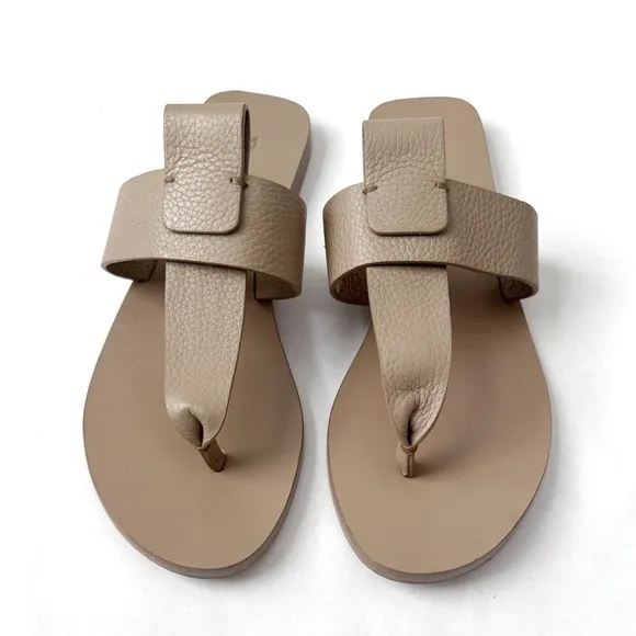 MERCEDES CASTILLO ‘MC-Tanna’ Flat Leather Sandals Size 9.5