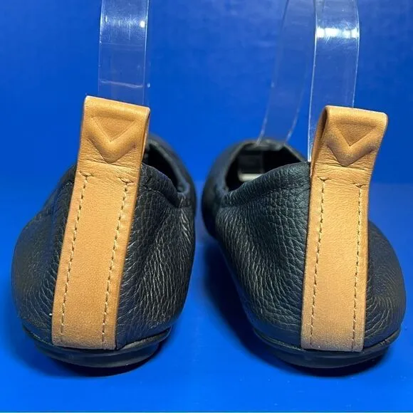 Mercedes Castillo Womens Carola Black Pebbled Leather Ballet Flats EU38.5/US8.5