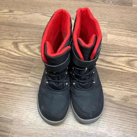Merrell Snow Storm Boots Kids Size 4M  Waterproof Unisex Black and  Red