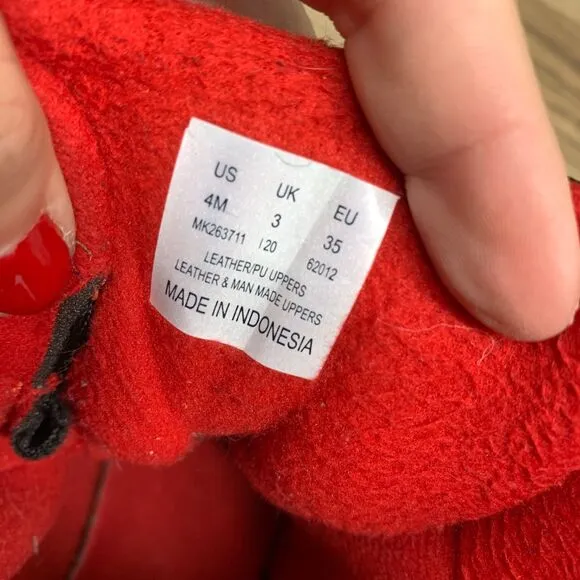 Merrell Snow Storm Boots Kids Size 4M  Waterproof Unisex Black and  Red