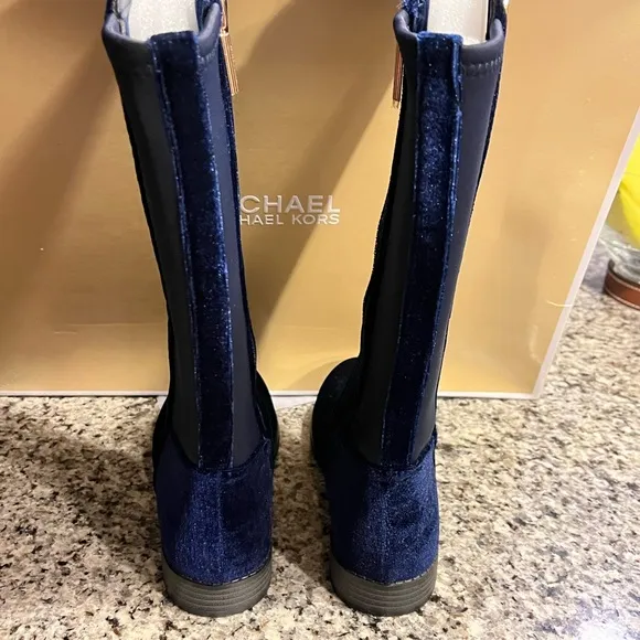 Michael Kors Emma Lily velour boots new navy blue Girls Toddlers Size 7