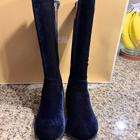 Michael Kors Emma Lily velour boots new navy blue Girls Toddlers Size 7