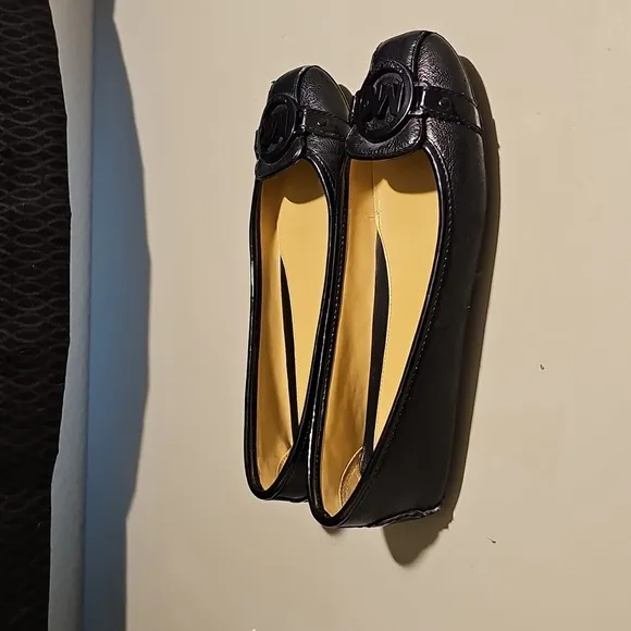 Michael Kors Leather Ballet Flats Black MK black logo Sz 7.5