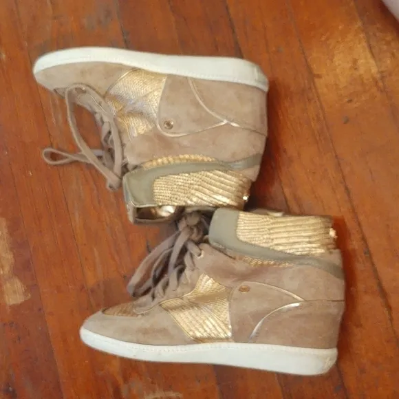 Michael Kors Nikko Wedge High Top Suede Sneakers Sz 8.5