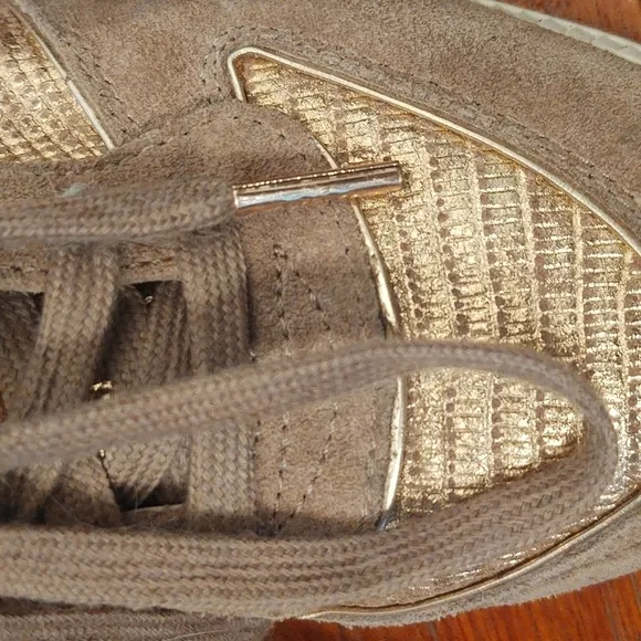 Michael Kors Nikko Wedge High Top Suede Sneakers Sz 8.5
