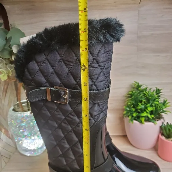 Michael Kors Snow Rain Boots Puffer Faux Fur Black Silver Accents Size 7 *