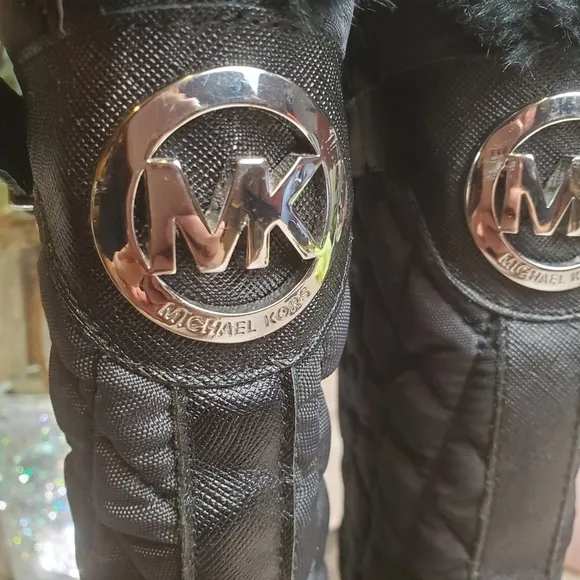 Michael Kors Snow Rain Boots Puffer Faux Fur Black Silver Accents Size 7 *