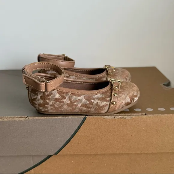 Michael Kors Toddler Ballet Flats - SZ 5 C