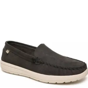 MINNETONKA men’s Discover Classic Slip-On Loafers