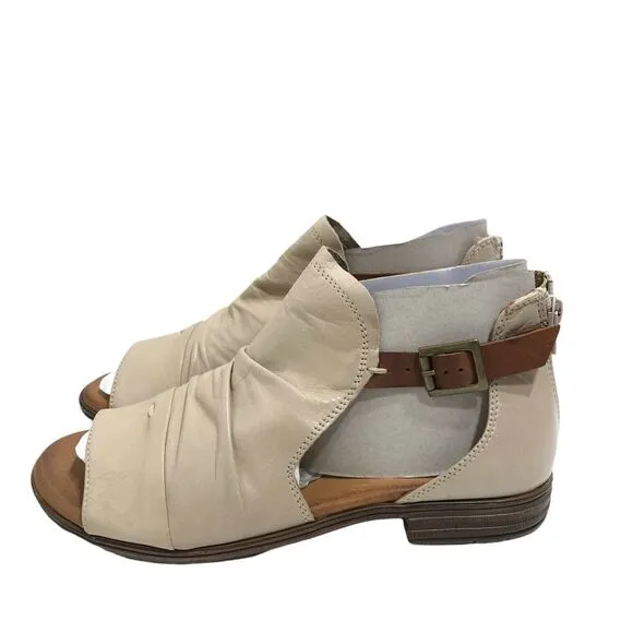 Miz Mooz Dipper Leather Flat Sandals Buckle Womens 36 US 5.5 - 6 NEW