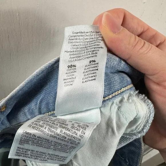 MOTHERThe Fly Cut Proper Shorts frayed hem denim shorts. Retail $218