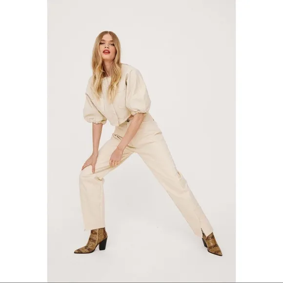 Nasty Gal Ecru Frayed Twisted Seam Split Hem Straight Leg High Waisted Jeans NWT