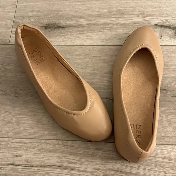 Naturalizer Ballet Flats