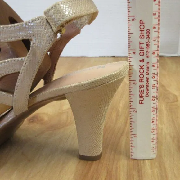 NATURALIZER Danya Tender Taupe Printed Iguana Dress Sandals Womens Size 7 NARROW