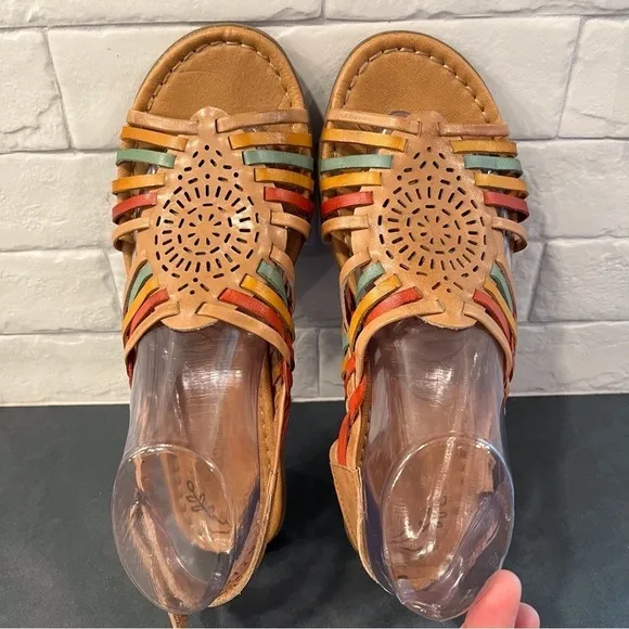 Naturalizer sz 9 Wendy haurache sandals multicolor leather