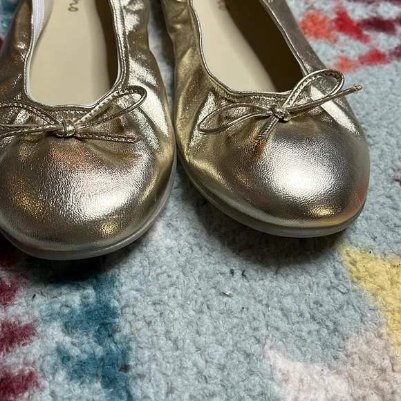 Naturino platinum ballet flats