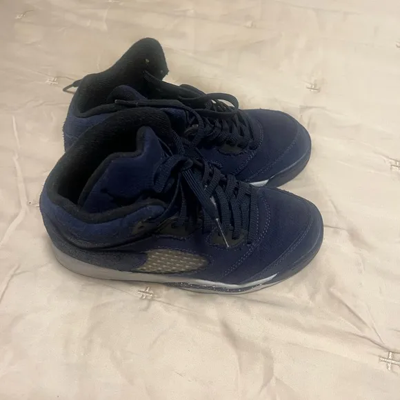 Navy Blue High-Top Sneakers