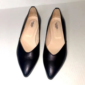 Nero Giardini black leather flats size 36/5.5