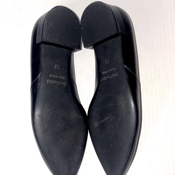 Nero Giardini black leather flats size 36/5.5