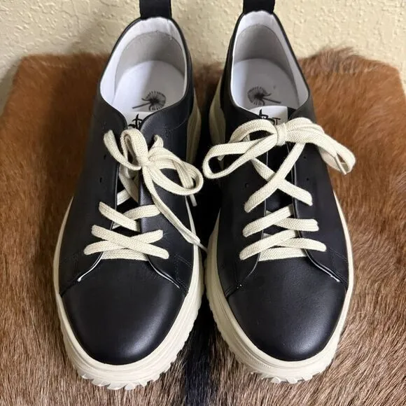 NEW $145 OTBT Pangea 9M Platform Sneakers Black Leather Athleisure Chunky Trendy