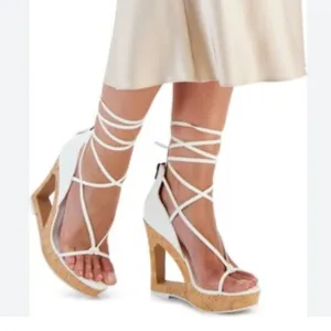 NEW AAJ By Aminah Nina Lace-Up Architectural Wedge White 8M Sandals