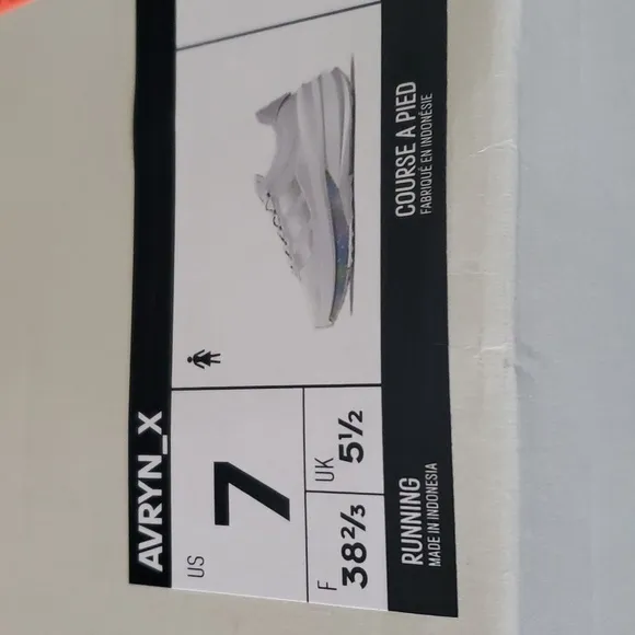 New Adidas Avryn X White Chunky Running Sneakers