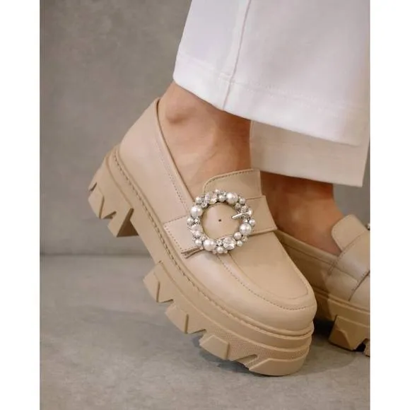 NEW ALOHAS trailblazer crystal loafers in ivory/beige leather