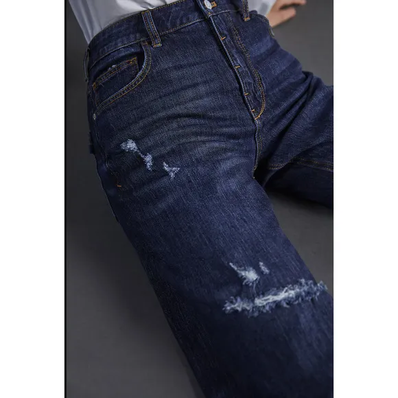 NEW Anthropologie Pilcro The Bow Boyfriend Jeans - 28 Waist