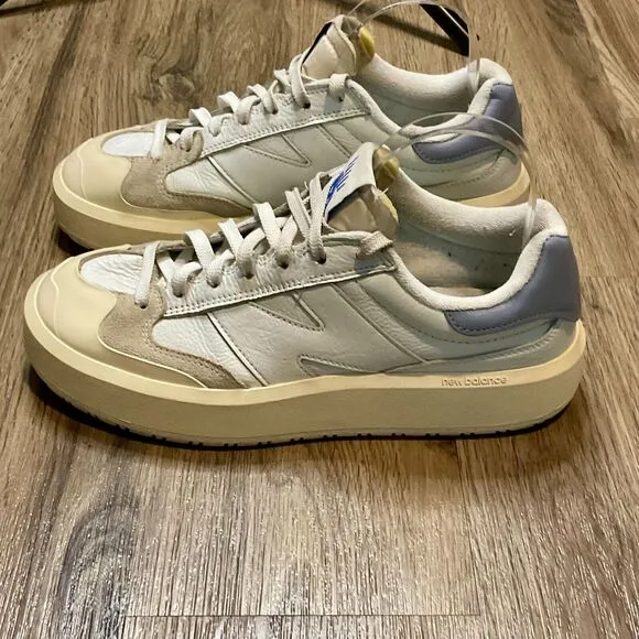 New Balance CT302 Mens Size 8.5‎ White/Blue/Cream Sneakers Shoes Chunky CT302OA