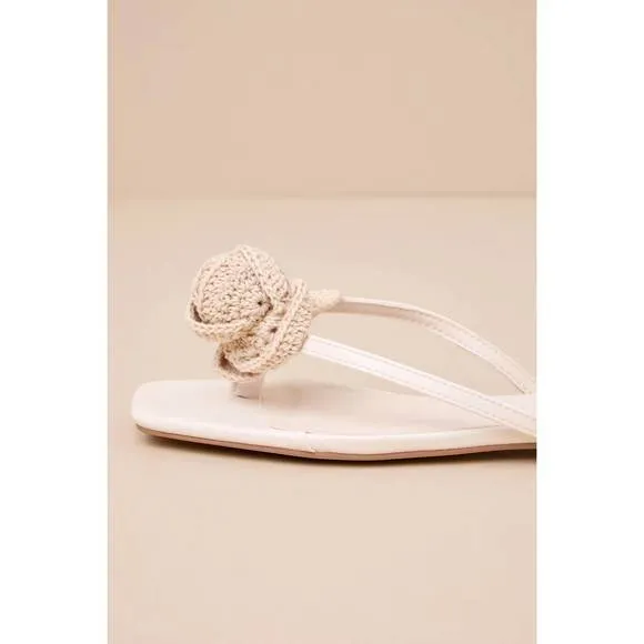 NEW BILLINI idella cream crochet rosette flat sandals in cream