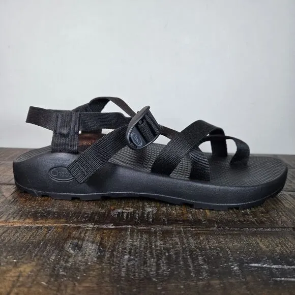 NEW Chaco Z2 Classic Mens Size 11 Strappy Outdoor Trail Sandals Shoes Black