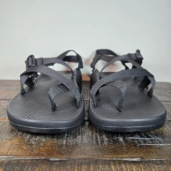 NEW Chaco Z2 Classic Mens Size 11 Strappy Outdoor Trail Sandals Shoes Black