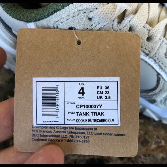 NEW  Champion Big Boys Tank Trak Athletic Sneakers