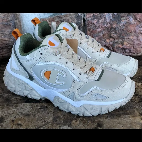 NEW  Champion Big Boys Tank Trak Athletic Sneakers