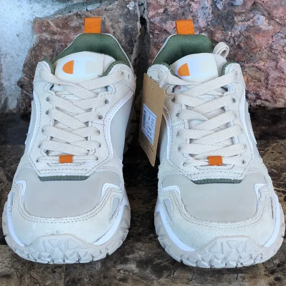 NEW  Champion Big Boys Tank Trak Athletic Sneakers