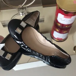 New COACH Women's Demi Patent &amp; Tumbled Black Leather Ballet Flats