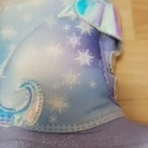 NEW Disney Frozen light up winter snow boots size 8 (toddlers)