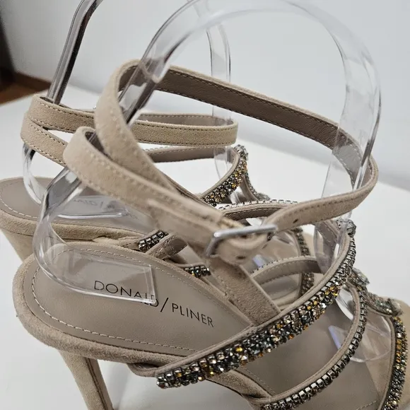 NEW Donald Pliner Winona Strappy Sandals 7.5 Crystals Stiletto Heels Nude Beige